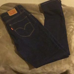 Levi’s 721 high rise skinny jeans